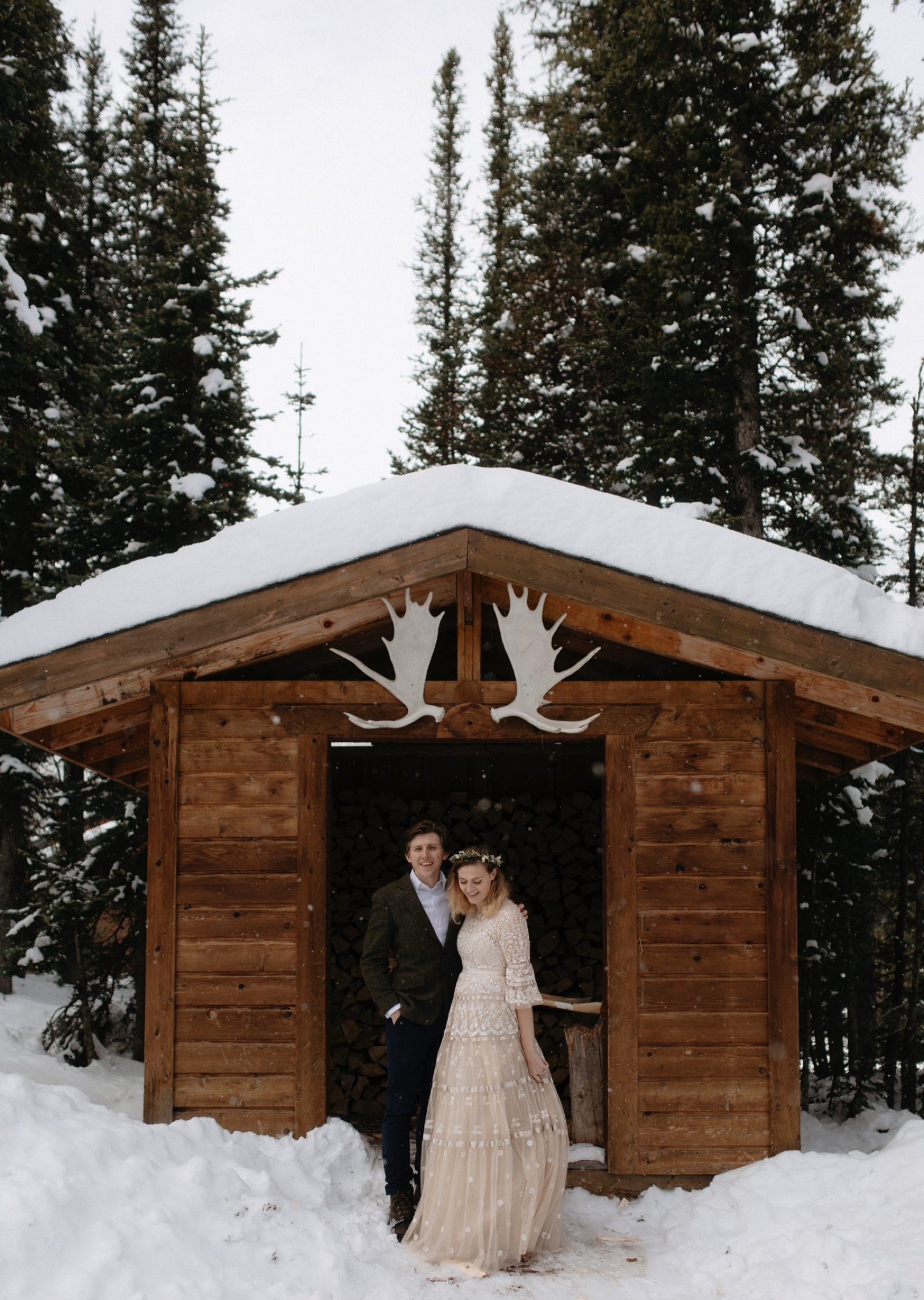 Stylish destination elopement couple at the wood shed at Engadine Lodge