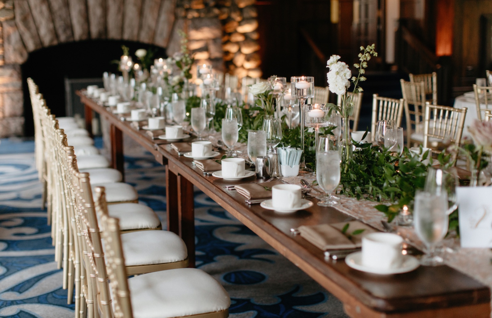 Rose, gold and greenery decor ideas for a wedding in the Chateau Lake Louise