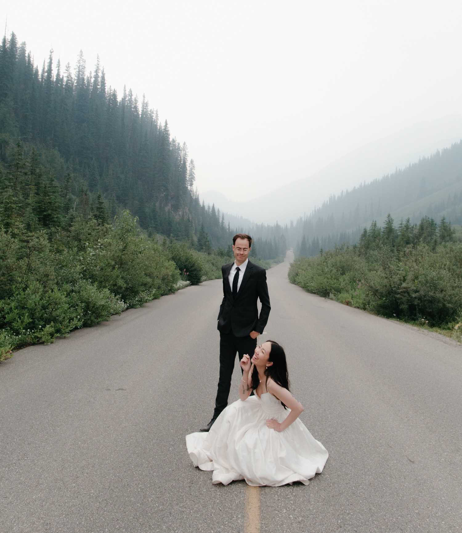 Couple portraits along the Icefields Parkway in Banff National Park